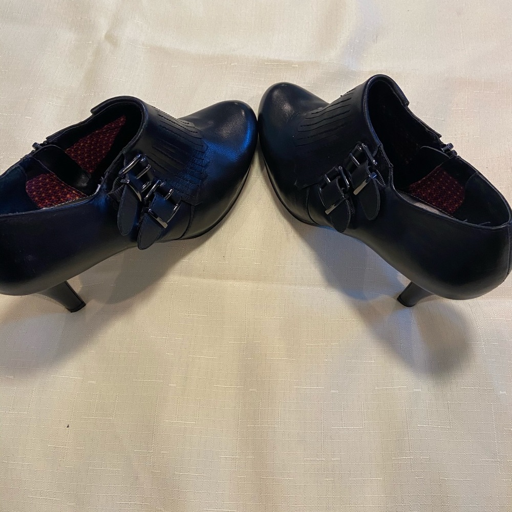 Anne Klein high heel booties